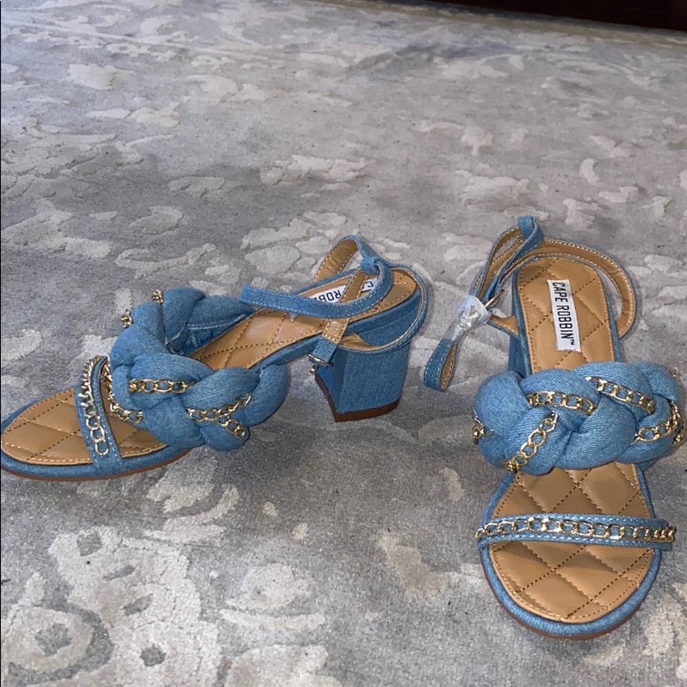 Women’s heel